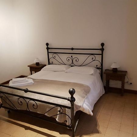 Big Apartment In Campo De Fiori Рим Экстерьер фото